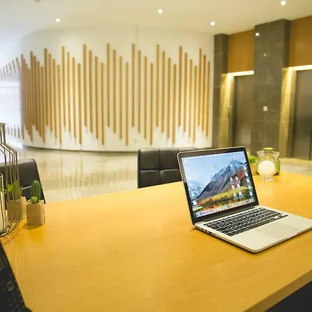 Be Free Апартаменты *